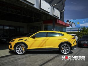 Lamborghini Urus Custom Wheels - NL4 by Vossen - Gloss Clear Lamborghini Urus Custom Wheels - NL4 by Vossen - Gloss Clear